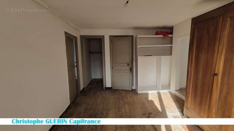 Maison à MONTIGNAC-CHARENTE