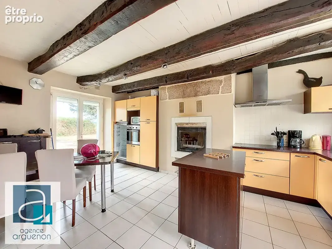 JUGON LES LACS - DOLO - Maison de 219m²  5 chambres - 3 dépendances - photo 4