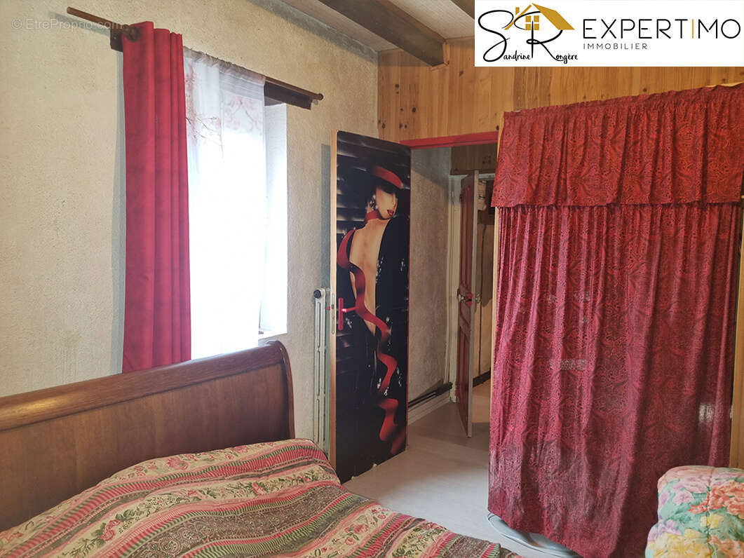 Maison à SAINTE-CHRISTINE