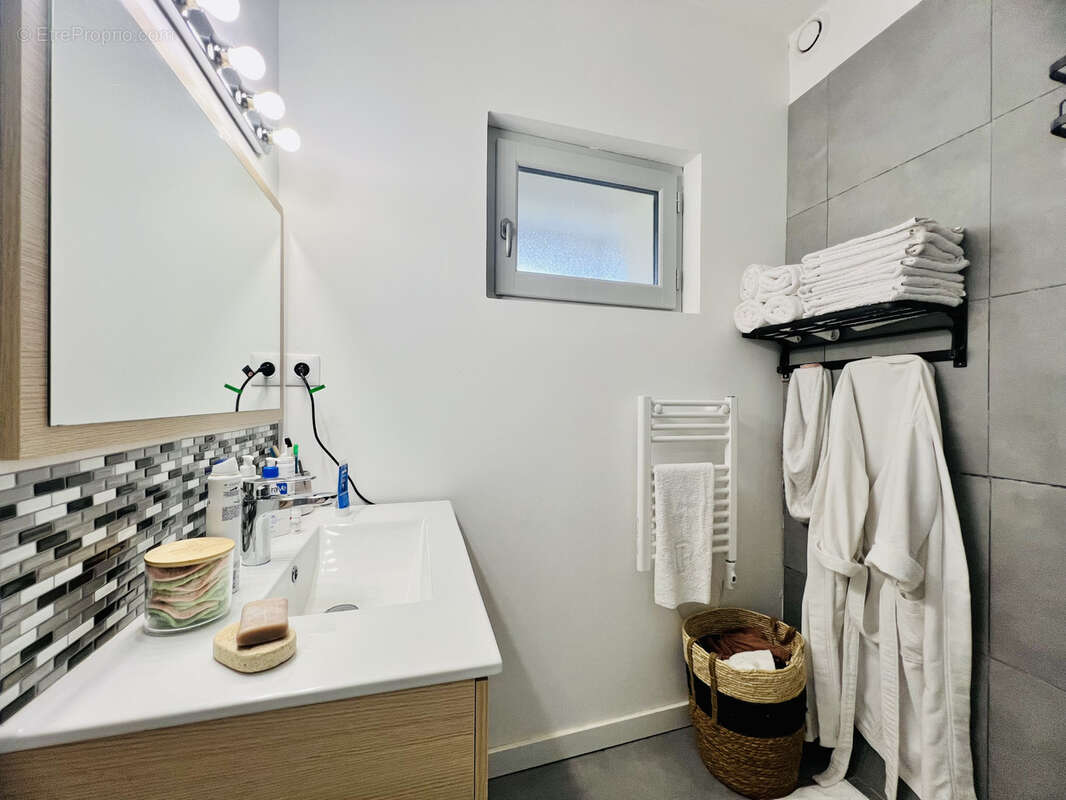 Appartement à L&#039;ISLE-JOURDAIN