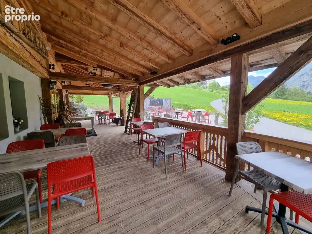 Exclusivité Restaurant et logement de tourime au pied des pistes de CHATEL - photo 4