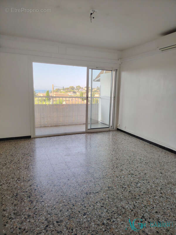 Appartement 50 m² à Carqueiranne  - photo 5