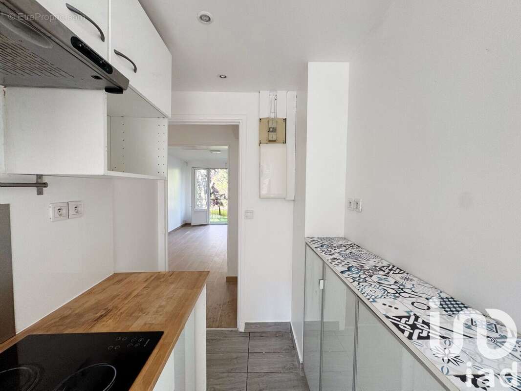 Photo 9 - Appartement à ASNIERES-SUR-SEINE