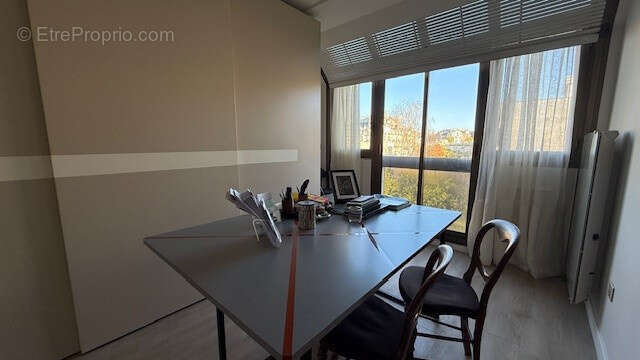 A vendre 2p 66m2 traversant les hesperides saint-james a neuilly sur seine - photo 5