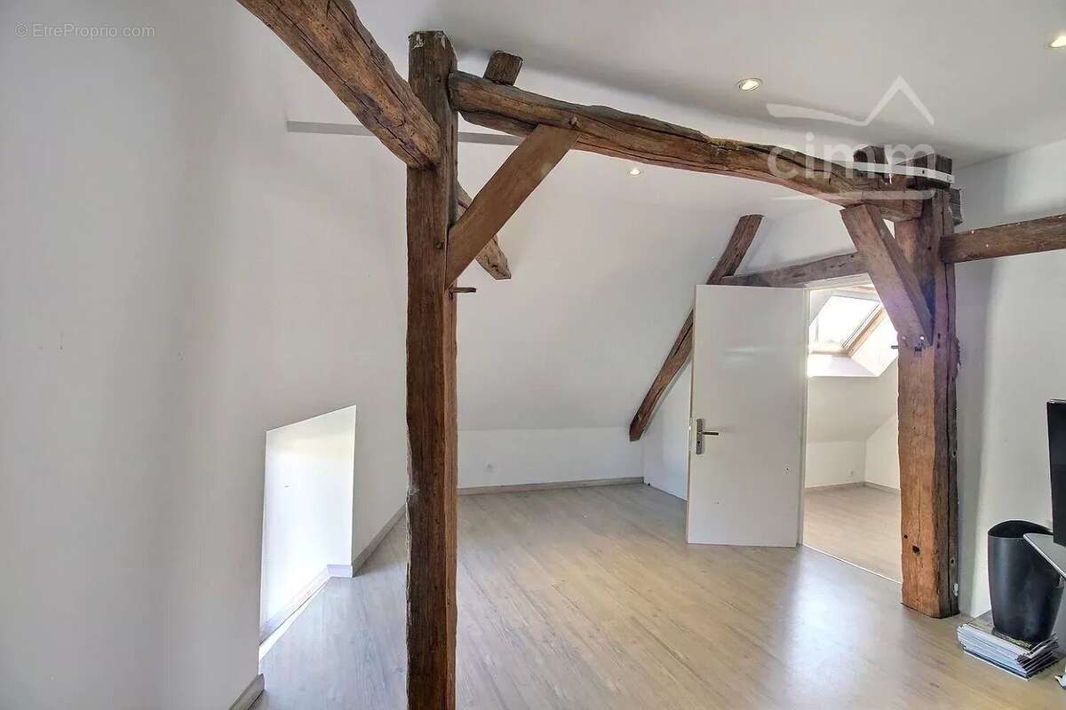 Maison à BALLAN-MIRE