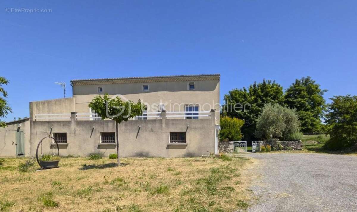 Maison à CLEON-D'ANDRAN