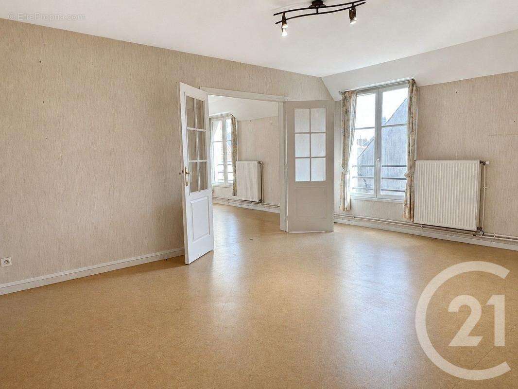 Appartement 100 m² à Montreuil  - photo 2