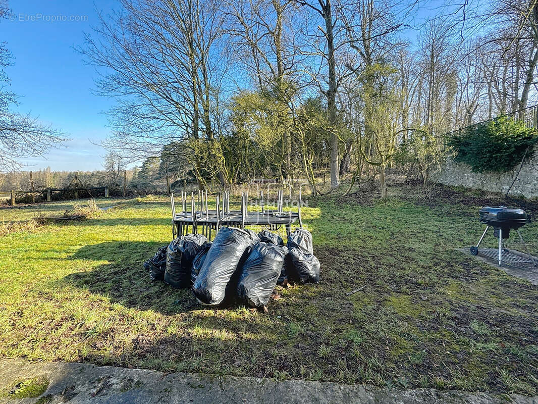 Appartement à BOISSY-SAINT-LEGER