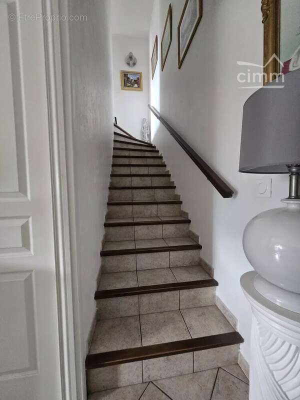 Appartement à CARROS