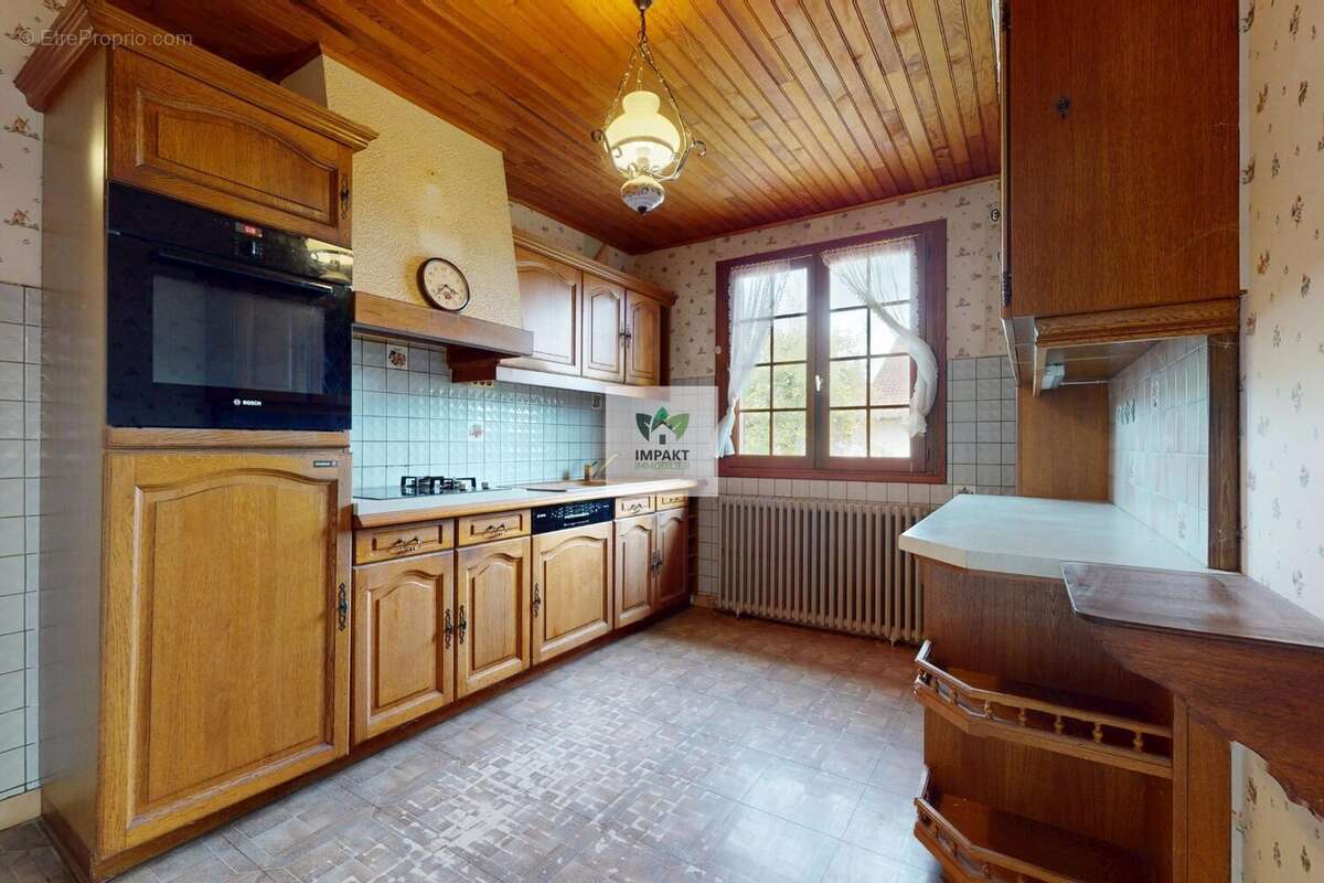 Maison à EVETTE-SALBERT