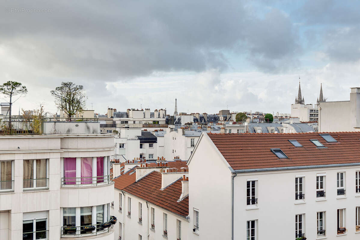 Appartement à PARIS-11E