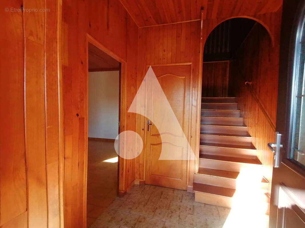 Maison à MONTCEAU-LES-MINES