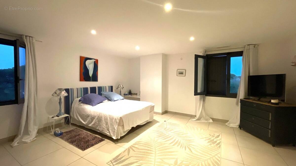 Maison à CANET-EN-ROUSSILLON