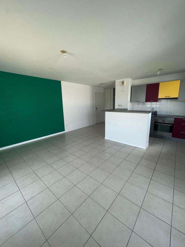 Appartement à CASTELGINEST