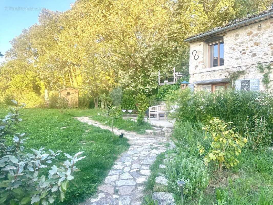 Maison à RUSTREL