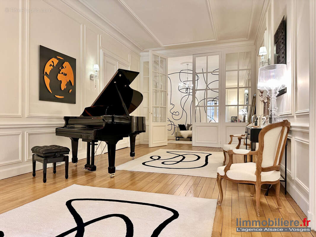 321 m² à Saint-Die-Des-Vosges  - photo 9