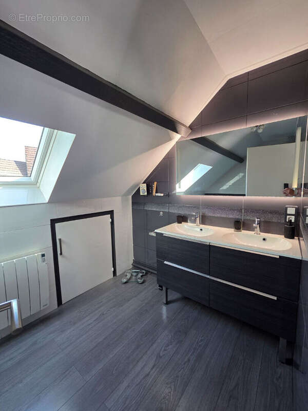 Maison à RUFFEY-LES-ECHIREY