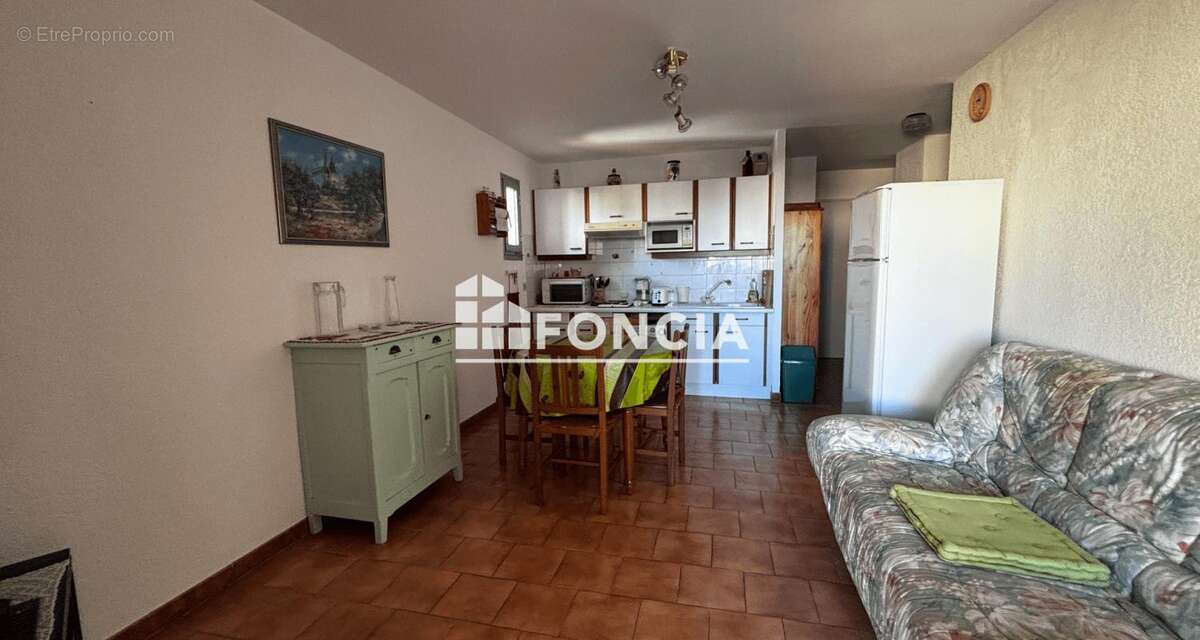 Appartement à SIX-FOURS-LES-PLAGES