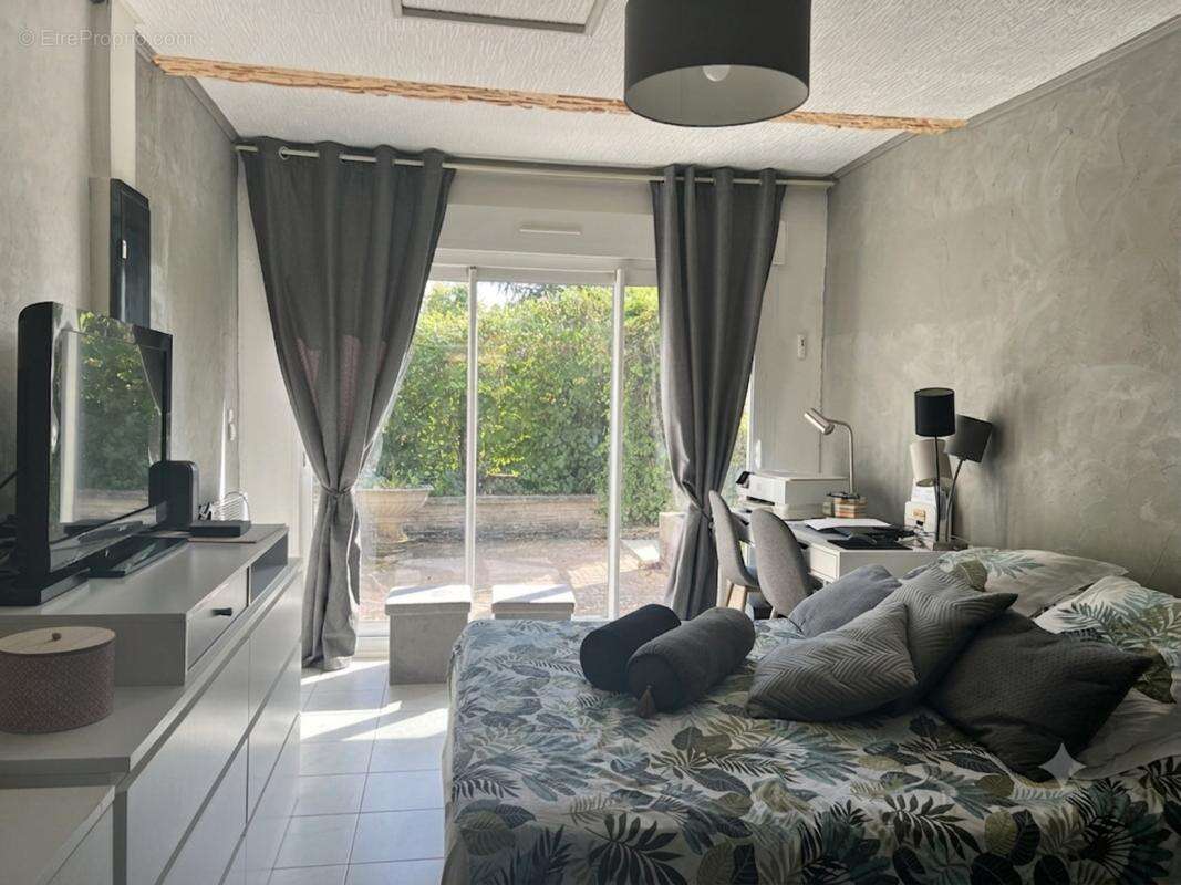 Maison 136 m² à Saint-Martin-Le-Beau  - photo 4