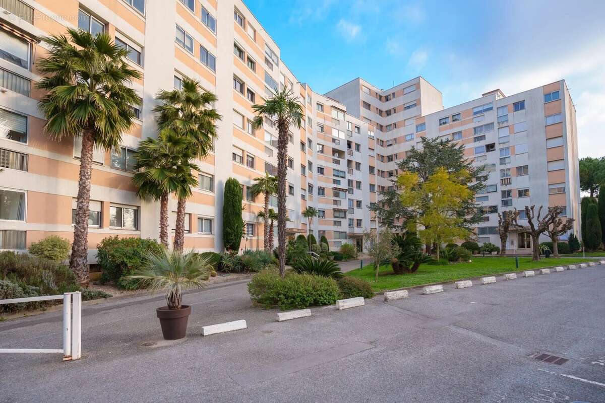 Appartement à MANDELIEU-LA-NAPOULE