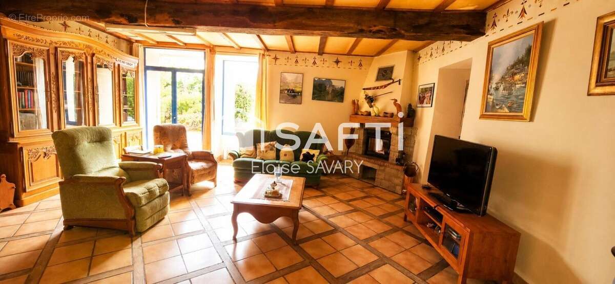 Maison 238 m² à Le Guerno  - photo 8
