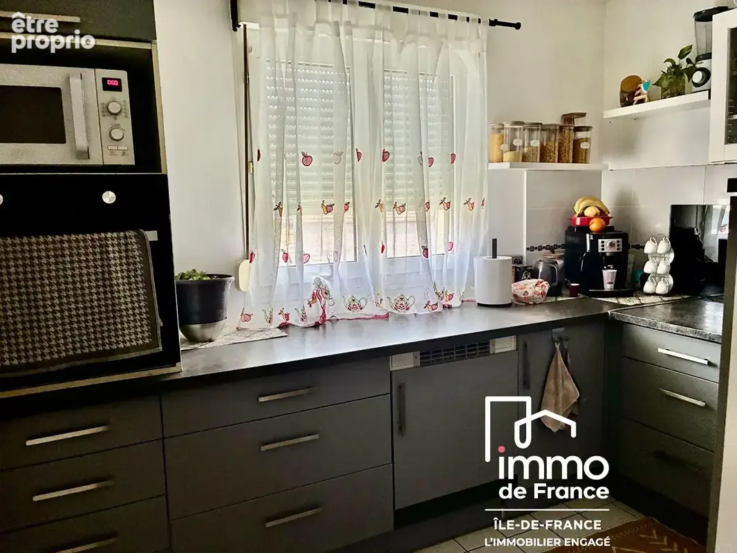Maison  4 pièce(s) 76 m2 louée - photo 4