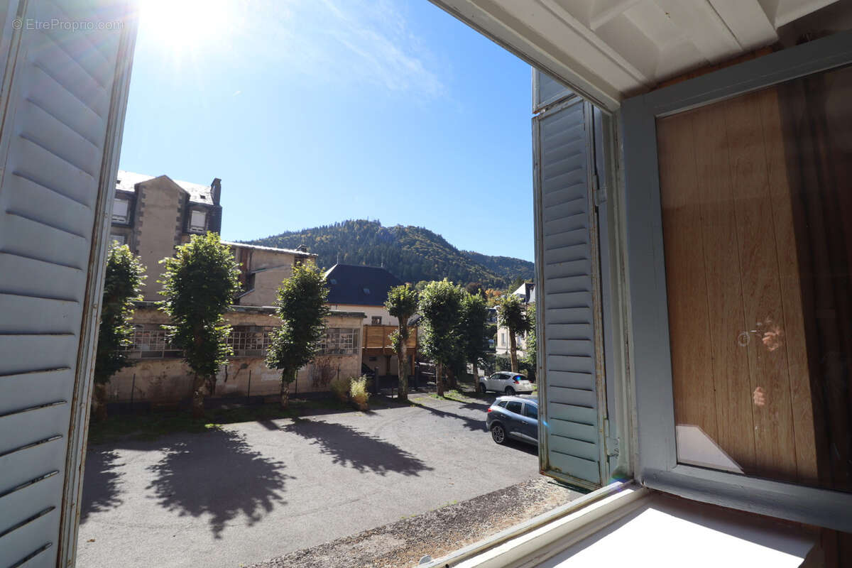 Appartement à LA BOURBOULE