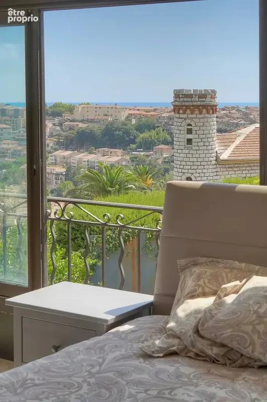 Vence - villa de charme vue mer - 5 chambres - photo 25