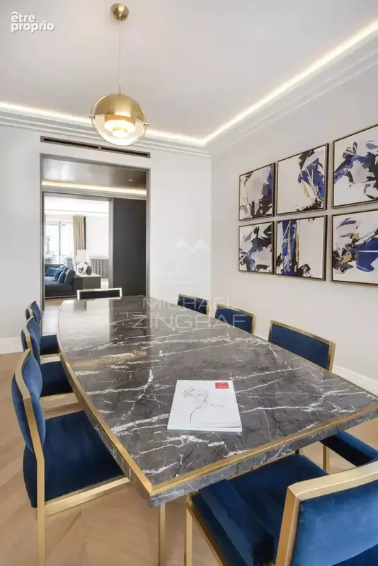 A vendre - Exclusivité - Appartement refait à neuf - 3 Suites - Triangle d'Or - photo 17