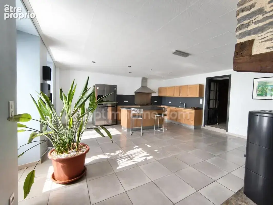 Maison en pierre avec dépendances - 240 m²- SAINT JUST (35) - photo 5