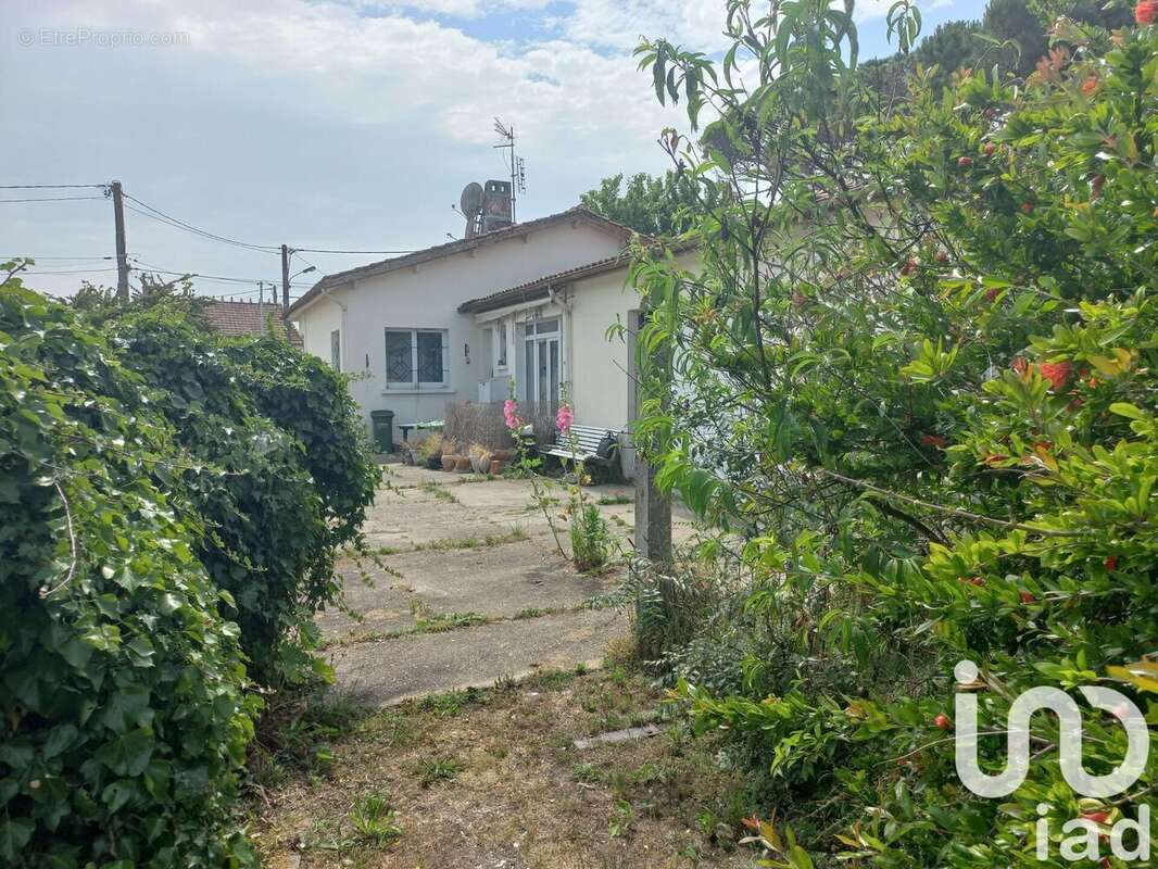 Photo 2 - Maison à LE CHATEAU-D'OLERON