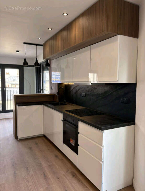 Appartement à PARIS-12E