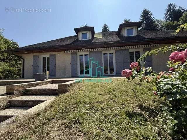 St Helene-sur- Isere - photo 30