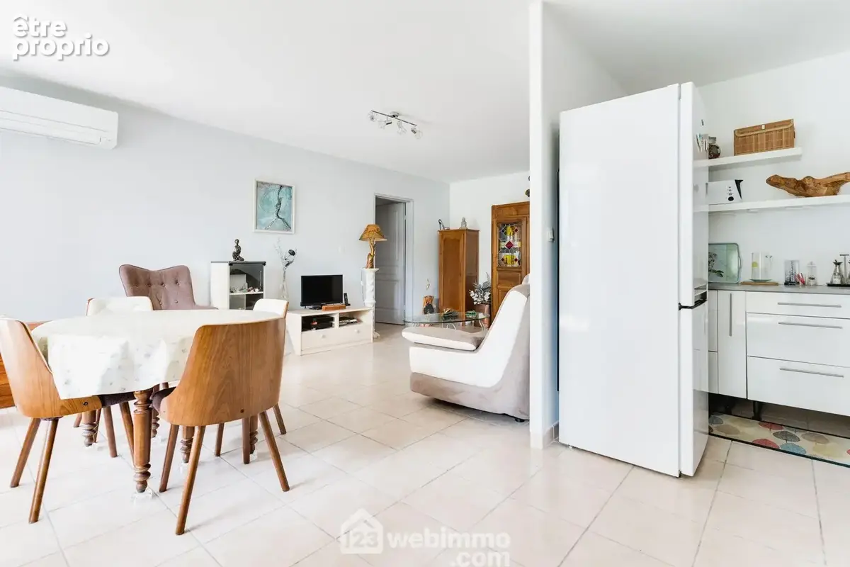 Appartement 72 m² à Marseille-9e  - photo 268