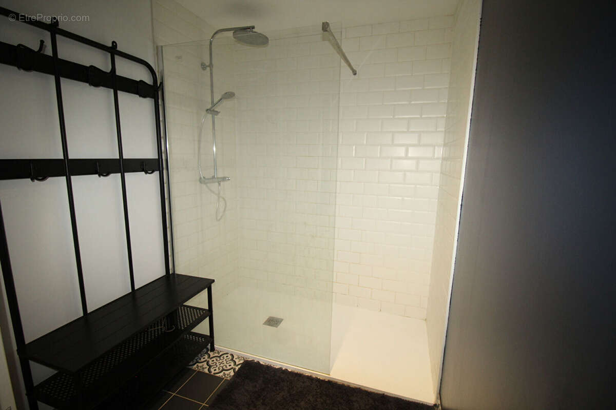 Plourhan, appartement plain pied 4 chambres, 136 m² avec 2 cours et garage - photo 15