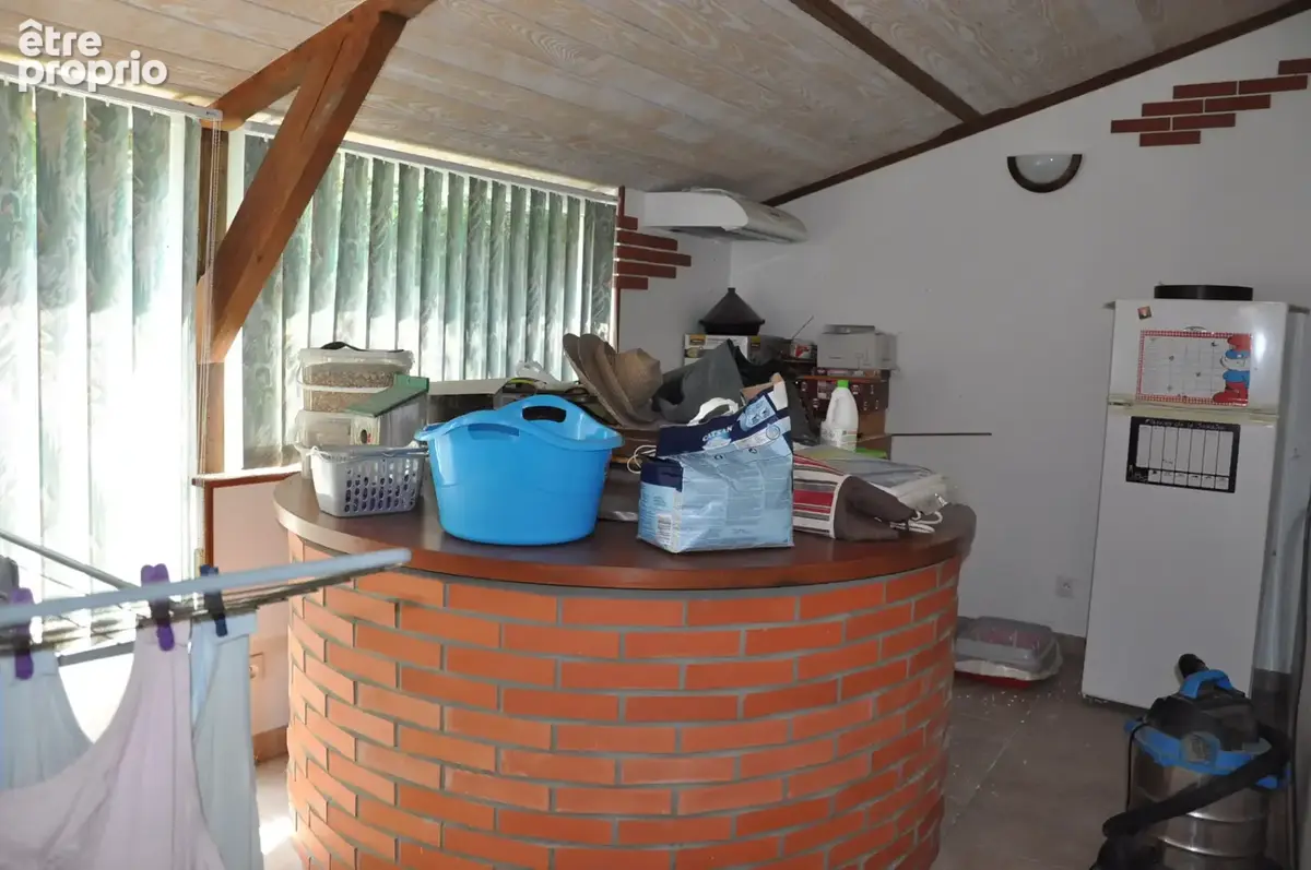 Belle maison rénovée en 2010, avec 2 chambres, terrain de 693 m2, louée 700 €/mois hors charges. - photo 18