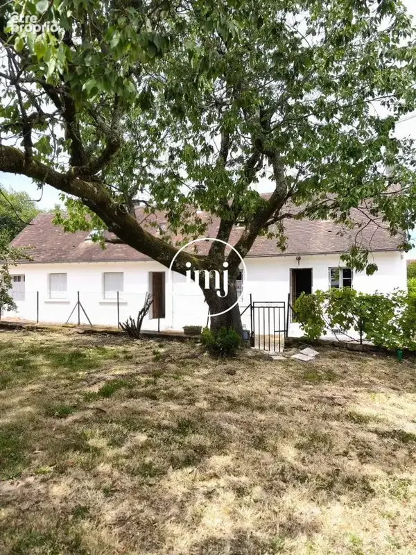 Photo Maison à Jumilhac-Le-Grand au prix de 81 000€