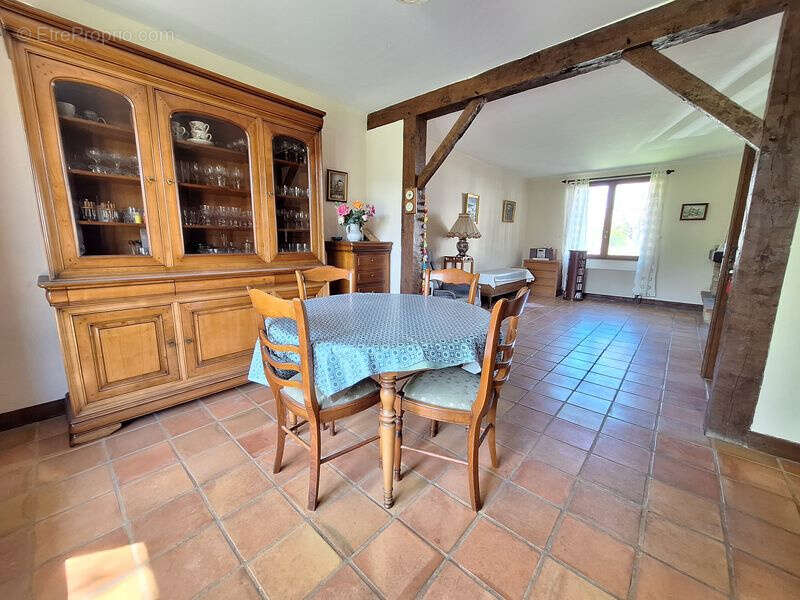 Maison à SAINT-CERE