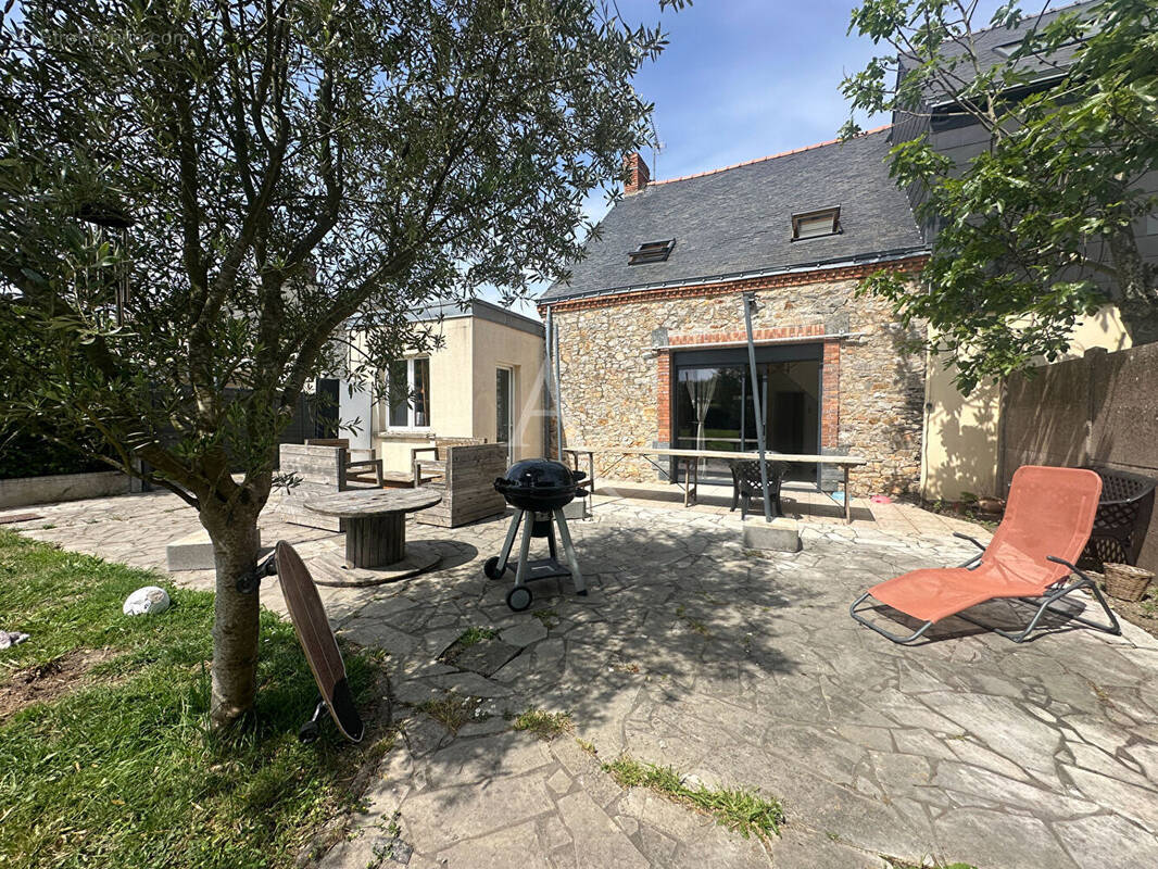 Maison à NOZAY