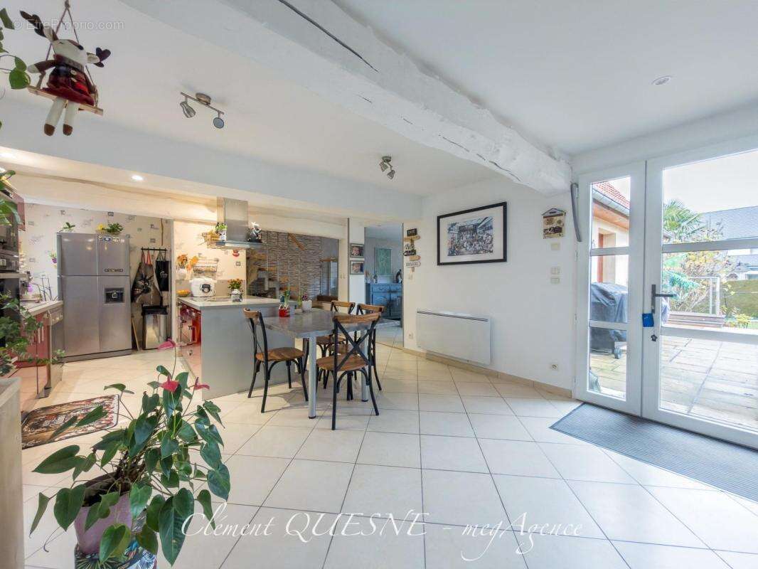 Maison à HAUTOT-SUR-MER