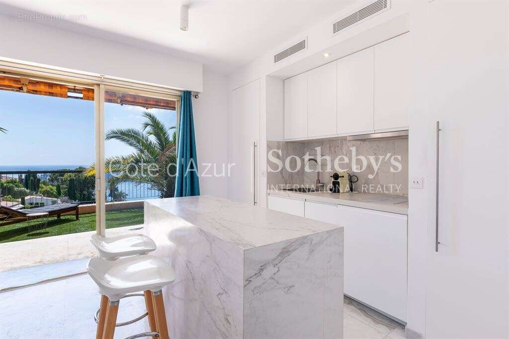 Appartement à VILLEFRANCHE-SUR-MER