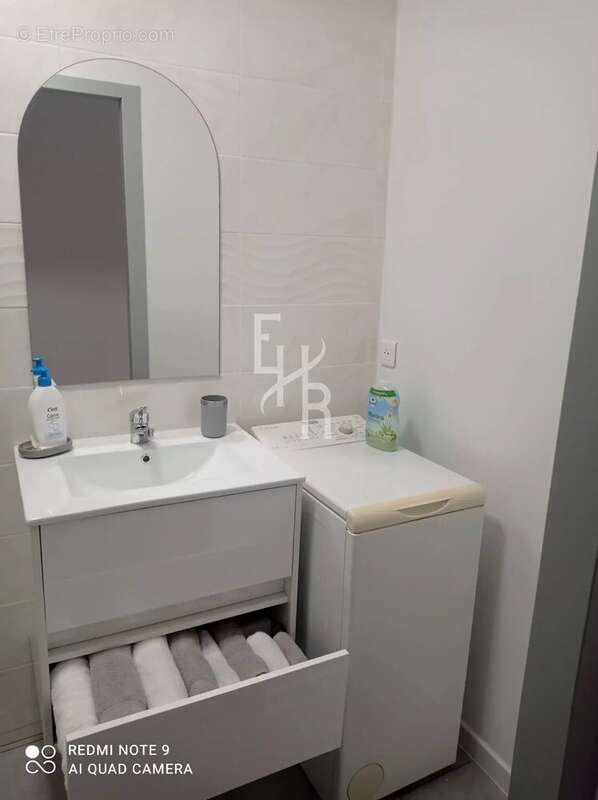 Appartement à MOUGINS