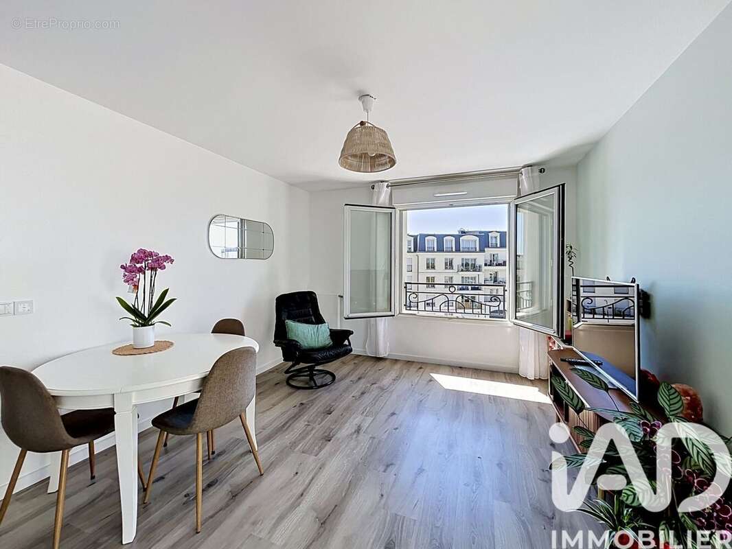 Photo 3 - Appartement à CLAMART