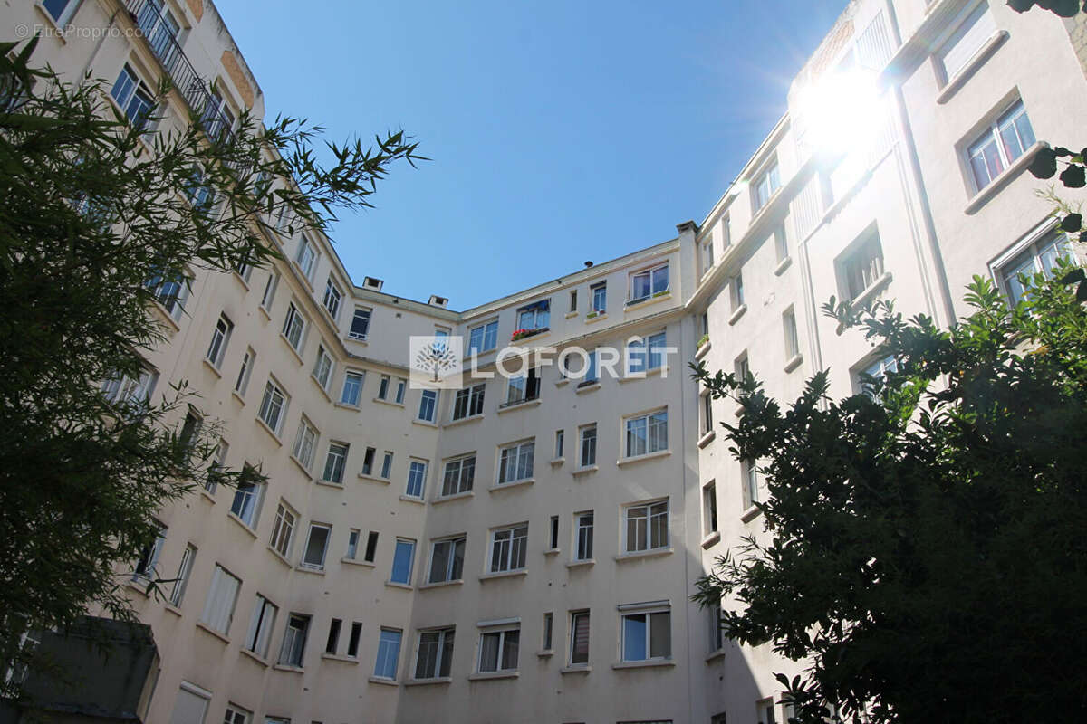 Appartement à BOIS-COLOMBES