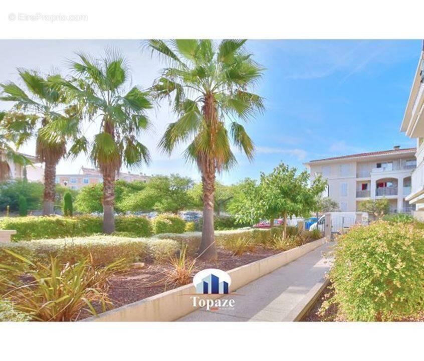 Appartement à PUGET-SUR-ARGENS