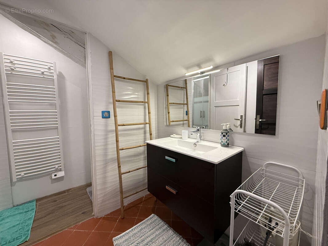 Loft lumineux de 93 m2 - Dernier étage d'une maison de maître - Rénovation totale - photo 7
