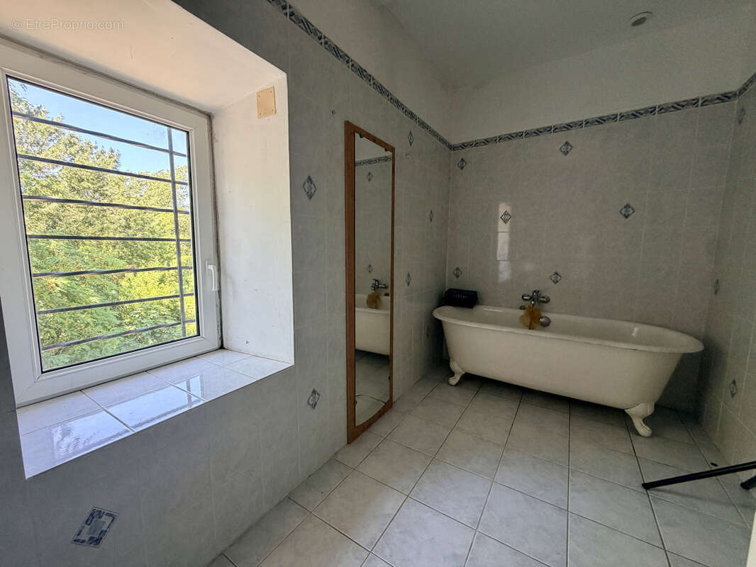 Maison T4 avec jardin arboré   Trèbes, hors zone inondable - photo 12