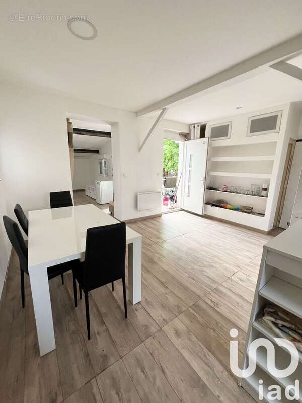 Photo 6 - Appartement à VILLENEUVE-LE-ROI