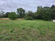 Photo 1 - Terrain à BUEIL