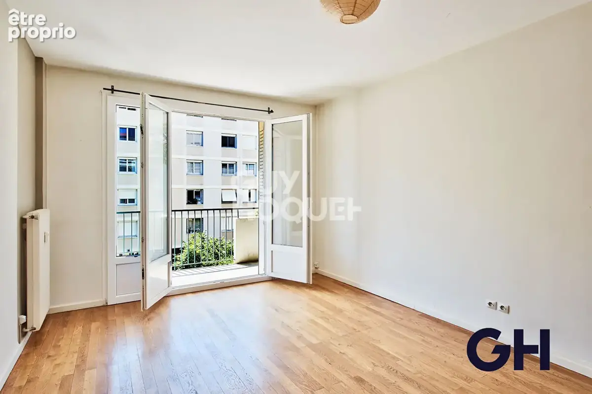 Appartement Lyon 3 pièces 63 m² balcon et garage en sus - photo 3